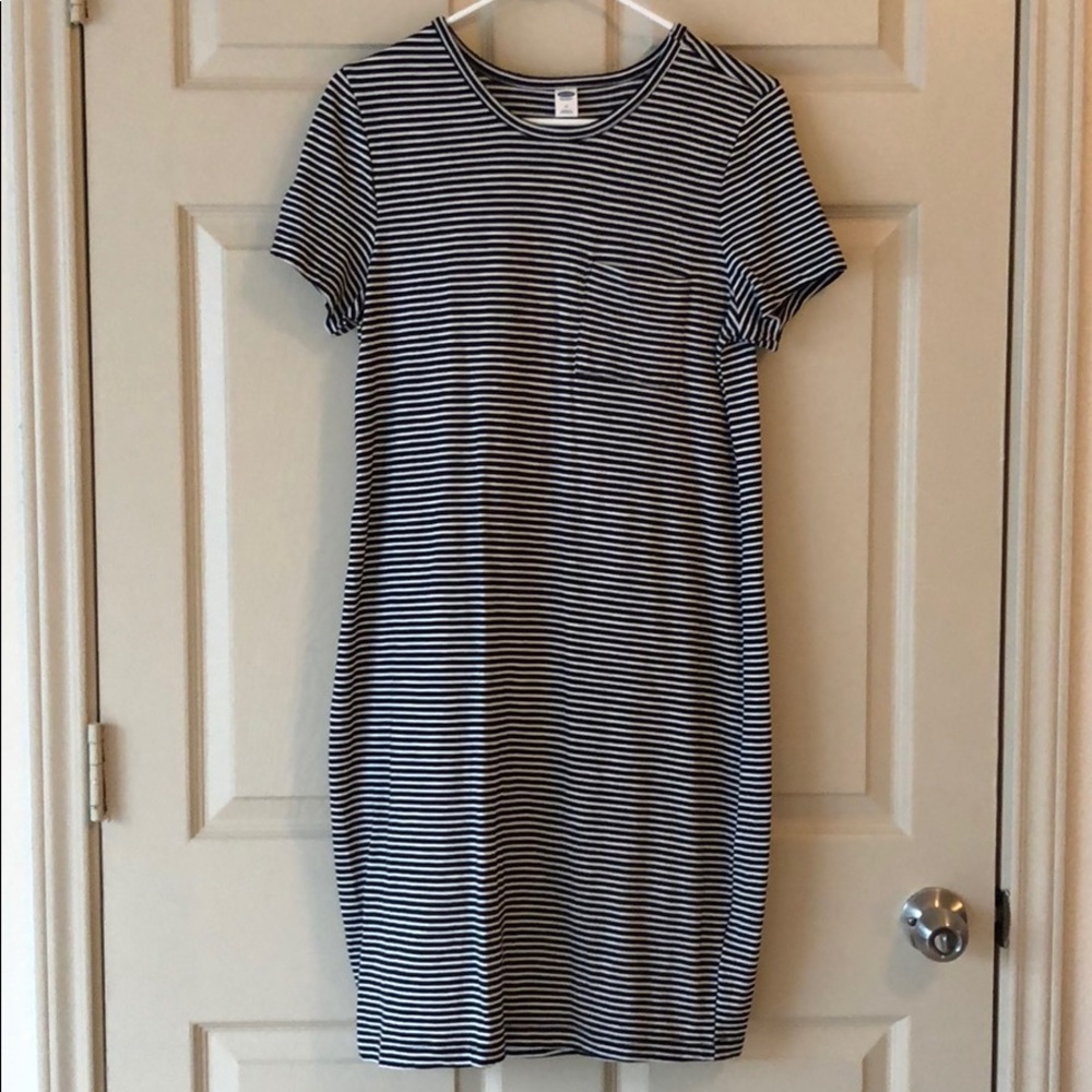 Black and white stripped dress